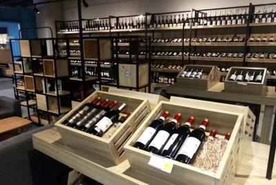 奶粉、化妝品、紅酒. 看看進口商品的正確選購方法